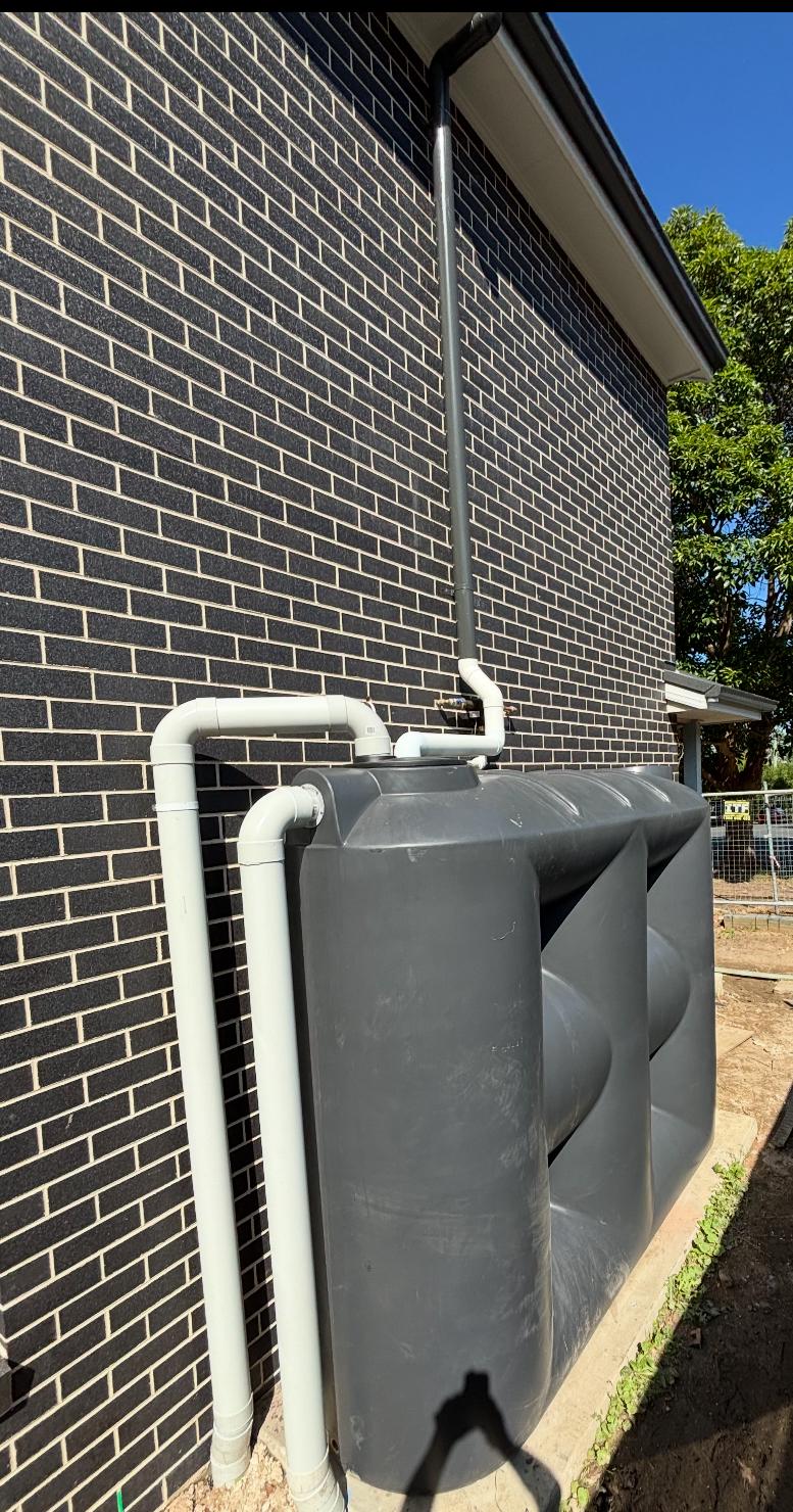 Poly rainwater tank & overflow — Warilla | Shellharbour Plumbing